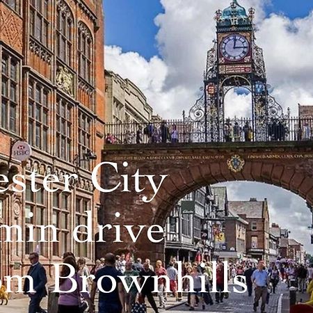 Eaton Brownhills别墅 外观 照片
